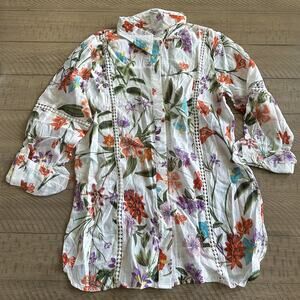 Colorful Floral Linen Blouse Size Medium Magazine